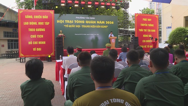 Rộn ràng Ngày hội tòng quân 2026: Tuổi trẻ sẵn sàng lên đường vì Tổ quốc - Ảnh 5.