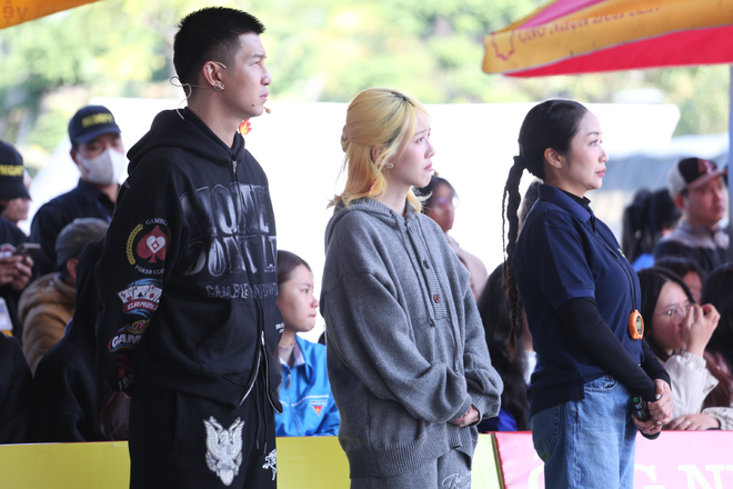 Hậu Hoàng: "Tôi sợ phải trở thành người lớn" - Mái ấm gia đình Việt- Ảnh 1.