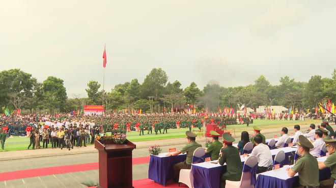 Hơn 9.100 công dân TP. Hồ Chí Minh lên đường thực hiện nghĩa vụ năm 2026 - Ảnh 5.