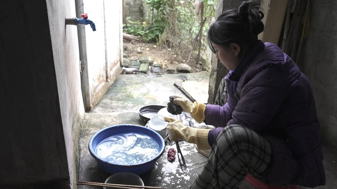 Cô bé Huyền Trang bị bệnh tim và ước mơ làm bác sĩ thú y - Mái ấm gia đình Việt - Ảnh 4.