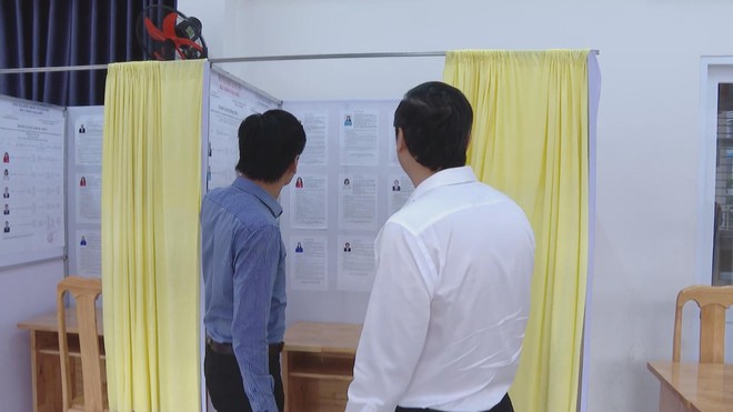 Đoàn ông Nguyễn Công Danh kiểm tra công tác chuẩn bị bầu cử - Ảnh 3.