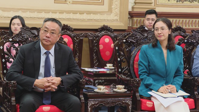 Lãnh đạo TP. Hồ Chí Minh tiếp Cố vấn đặc biệt Liên minh Nghị sĩ hữu nghị Nhật - Việt - Ảnh 4.