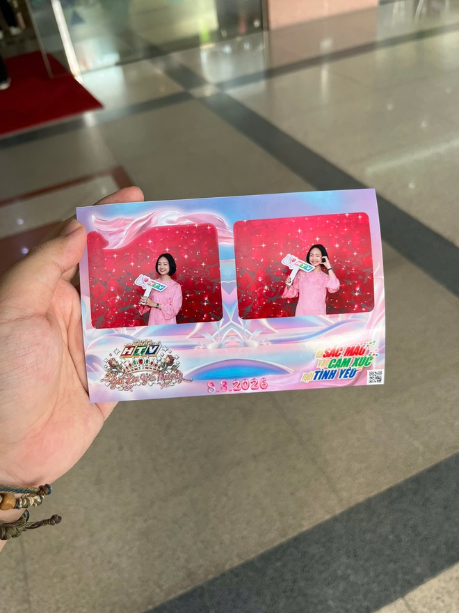 HTV hưởng ứng Tuần lễ Áo dài, chào mừng Ngày Quốc tế Phụ nữ 8/3 - Ảnh 16.