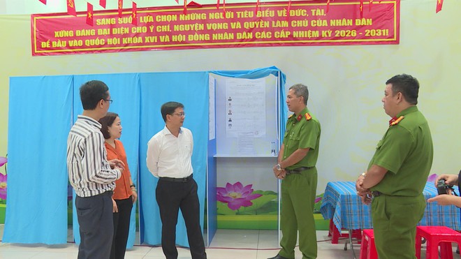 TP. Hồ Chí Minh: Nắm chắc biến động cử tri, theo sát việc đăng ký nơi bỏ phiếu - Ảnh 3.