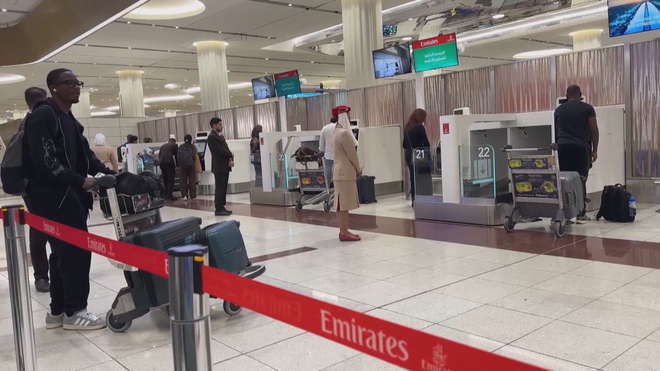 Trung Đông: Nhu cầu thuê máy bay tư nhân sơ tán tăng vọt - Ảnh 2.