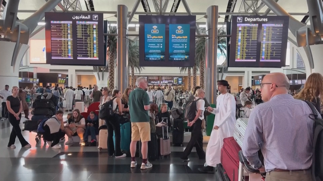 Trung Đông: Nhu cầu thuê máy bay tư nhân sơ tán tăng vọt - Ảnh 3.