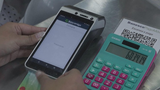 IMF: lạm phát của Venezuela cao nhất thế giới- Ảnh 2. IMF: lạm phát của Venezuela cao nhất thế giới- Ảnh 2.