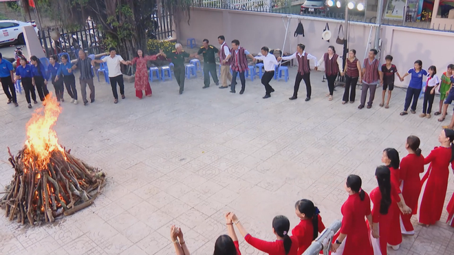 Sức sống văn hóa đồng bào dân tộc giữa lòng thành phố- Ảnh 11.