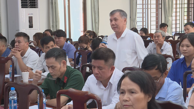 Cử tri gửi gắm niềm tin vào chương trình hành động của các ứng cử viên - Ảnh 5.