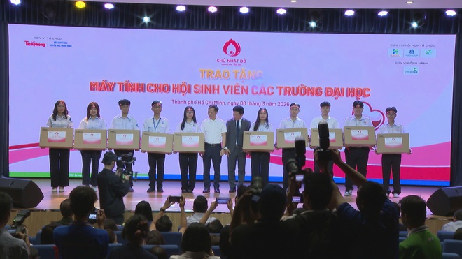 Lan tỏa thông điệp yêu thương tại chương trình hiến máu "Chủ Nhật Đỏ" lần thứ XVIII - năm 2026 - Ảnh 5.