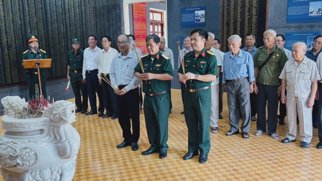 Tri ân các anh hùng liệt sĩ Trận Tàu Ô - Xóm Ruộng - Ảnh 2.