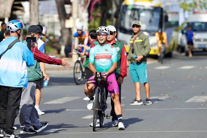Cua-rơ Lê Nguyệt Minh: “Trở lại với đường đua, tôi mới thực sự là chính mình” - Ảnh 5.