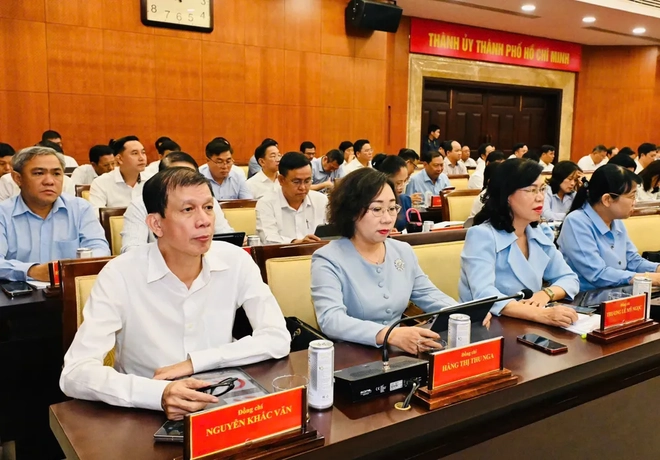 Hội nghị Thành ủy TP. Hồ Chí Minh bàn nhiều nội dung quan trọng - Ảnh 3.