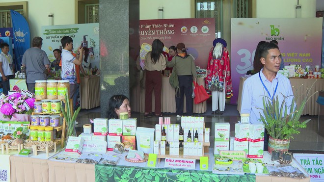 30 năm Hàng Việt Nam Chất Lượng Cao: Từ niềm tin đến chuẩn mực thị trường - Ảnh 3.