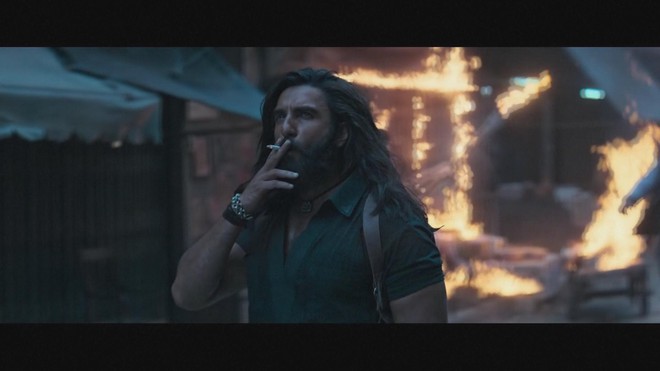 Phim "Dhurandhar: The Revenge" phá kỷ lục phòng vé Ấn Độ- Ảnh 3. Phim "Dhurandhar: The Revenge" phá kỷ lục phòng vé Ấn Độ- Ảnh 3.