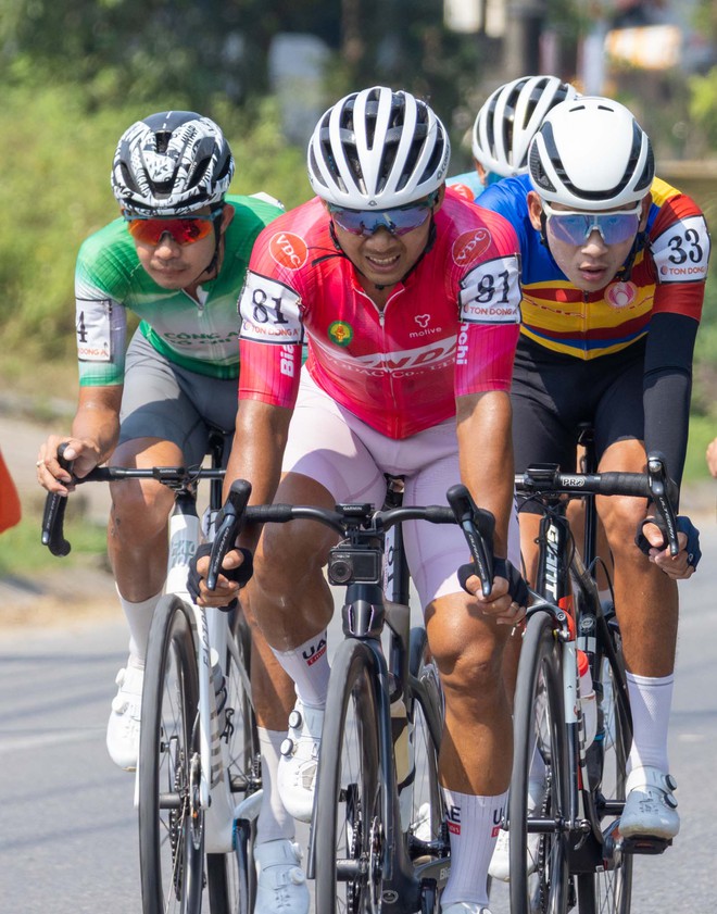 Khoảnh khắc đẹp chặng 8: Ven biển miền Trung | Cúp Truyền hình 2026 - Ảnh 12.