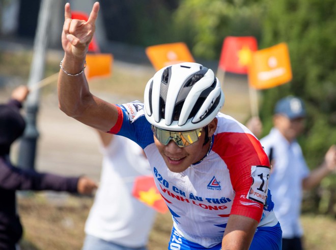 Khoảnh khắc đẹp chặng 8: Ven biển miền Trung | Cúp Truyền hình 2026 - Ảnh 22.