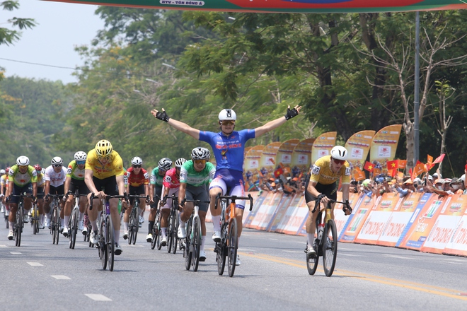 Khoảnh khắc đẹp chặng 8: Ven biển miền Trung | Cúp Truyền hình 2026 - Ảnh 28.