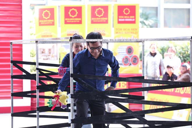 "Mái ấm gia đình Việt" tập 6 trao hơn 330 triệu đồng cho các em nhỏ mồ côi - Ảnh 5.