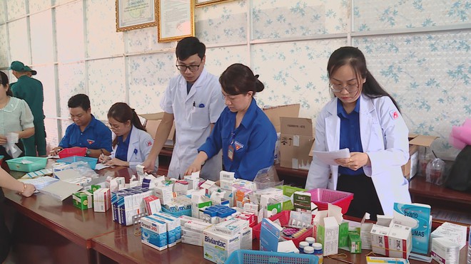 TP. Hồ Chí Minh chăm lo đời sống người dân vùng biên giới tỉnh Tây Ninh - Ảnh 5.