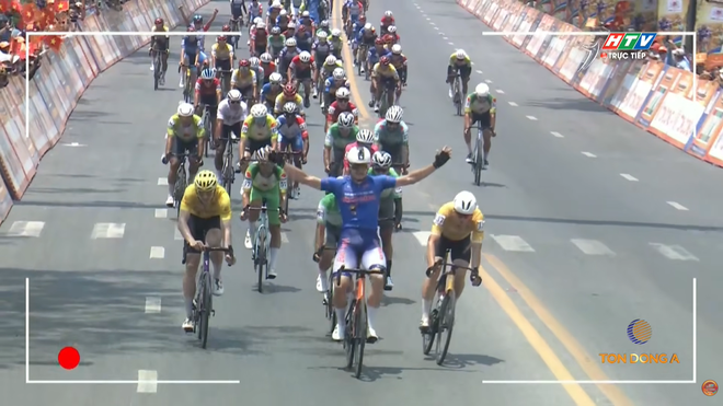 xxx về nhất chặng 8 Cúp Truyền hình 2026 - Ảnh 10.