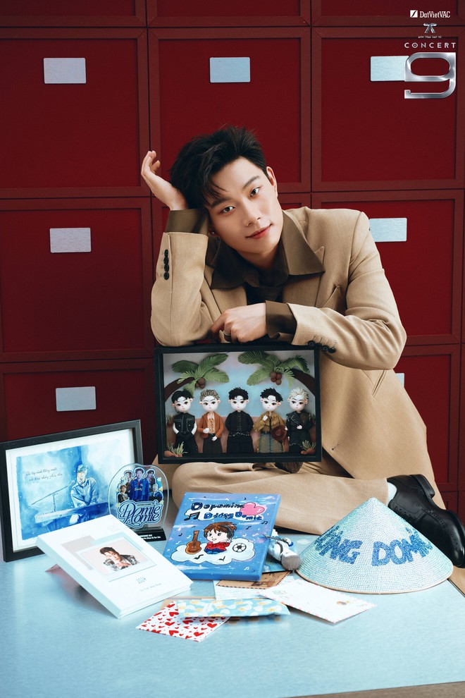 RHYDER, Isaac, Pháp Kiều, Jsol và dàn Anh trai hé lộ loạt kỷ vật từ fan- Ảnh 14. RHYDER, Isaac, Pháp Kiều, Jsol và dàn Anh trai hé lộ loạt kỷ vật từ fan- Ảnh 14.