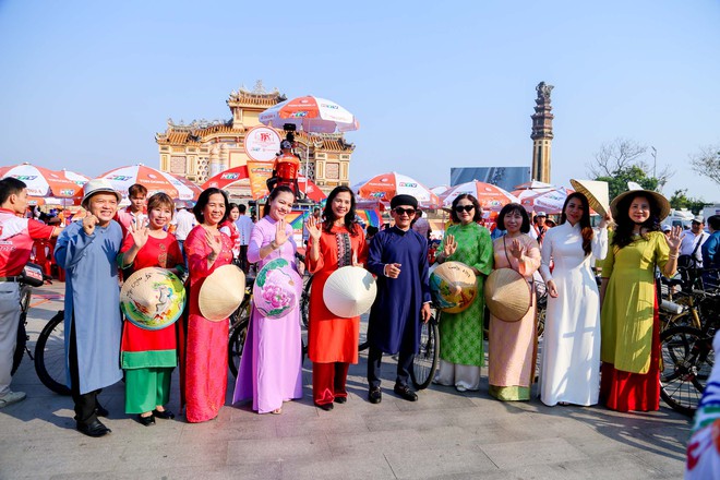 Hình ảnh đẹp chặng 9: Vòng đua TP. Huế- Ảnh 17. Hình ảnh đẹp chặng 9: Vòng đua TP. Huế- Ảnh 17.