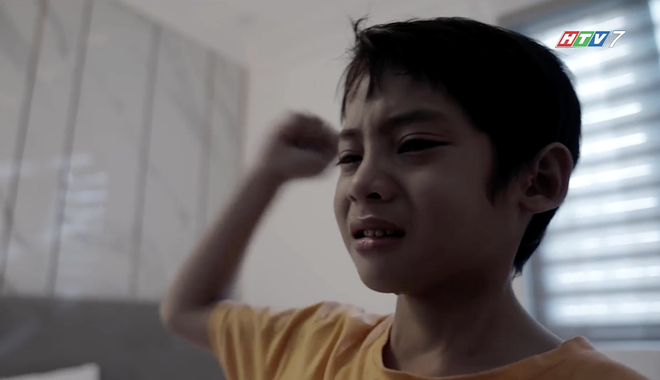 Trò đùa huyết thống: Bí mật từ khối rubik - Ảnh 8.