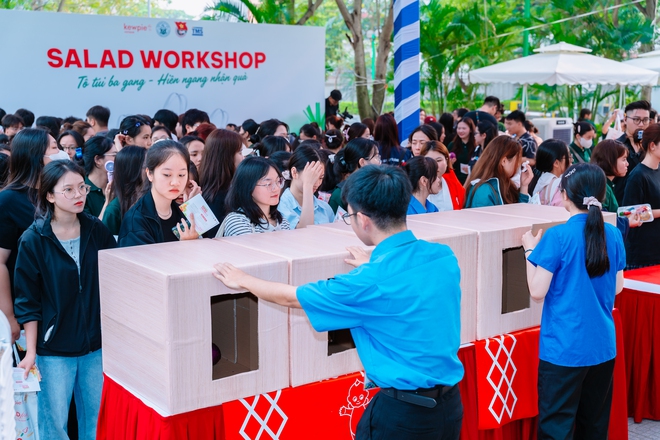 Salad First trở lại Hà Nội, lan tỏa thói quen ăn rau trong sinh viên y khoa - Ảnh 3.