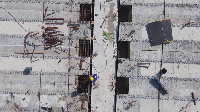 Vượt nắng nóng, công nhân tăng tốc các công trình giao thông - Ảnh 5.