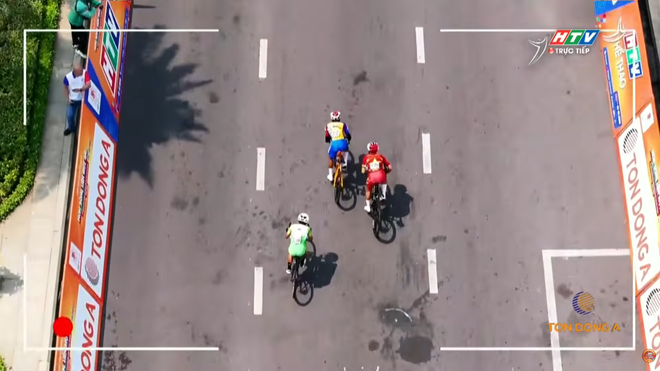 Sprint 1 - Chặng 13: Phan Hoàng Thái bứt tốc ngoạn mục - Ảnh 3.