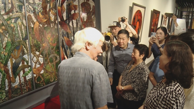 Phố cổ Hà Nội khai mạc chuỗi hoạt động văn hóa dịp nghỉ lễ 30/04- Ảnh 4.