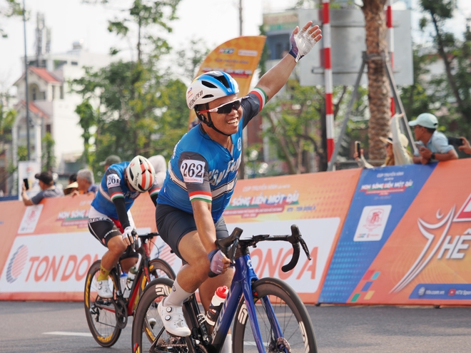 Những khoảnh khắc đẹp của chặng 13 - vòng đua phường Quy Nhơn (16/4)- Ảnh 10.