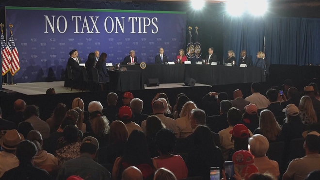 Thời sự trưa HTV ngày 17/4/2026 | Ba bệnh nhân đột quỵ cùng ngày được điều trị thành công bằng tiêu sợi huyết - Ảnh 2.