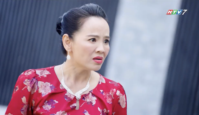 Trò đùa huyết thống: Mẹ kế tâm cơ hãm hại con chồng "trẻ người non dại" - Ảnh 4.