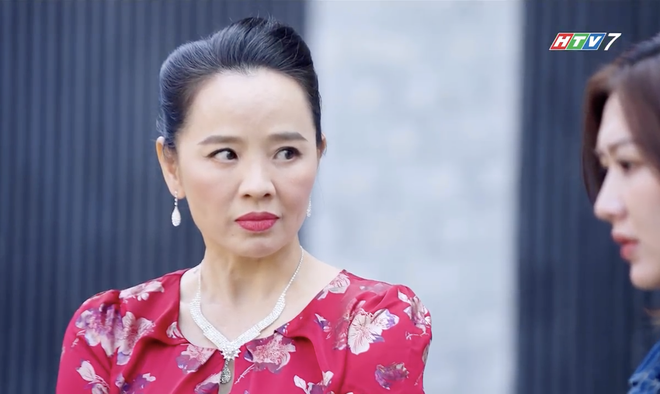 Trò đùa huyết thống: Mẹ kế tâm cơ hãm hại con chồng "trẻ người non dại" - Ảnh 6.