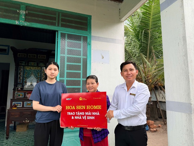 Song Luân, Anh Tú, Đỗ Nhật Hoàng hội ngộ tại "Mái ấm gia đình Việt" - Ảnh 10.