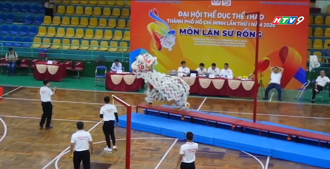 Lân sư rồng lần đầu tiên tranh tài chính thức tại Đại hội TDTT TP. Hồ Chí Minh - Ảnh 1.