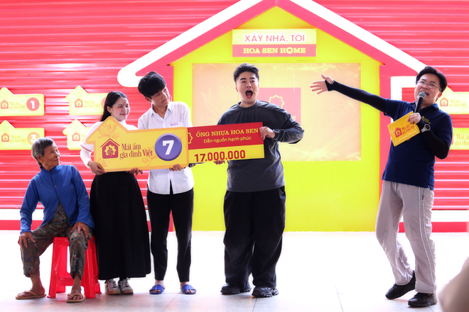 "Mái ấm gia đình Việt" tập 7 trao 350 triệu đồng cho các hoàn cảnh khó khăn - Ảnh 6.