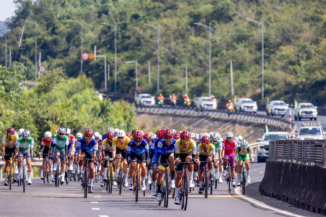 Chặng 14 Cúp Truyền hình 2026: Quyết liệt trên những con dốc - Ảnh 6.