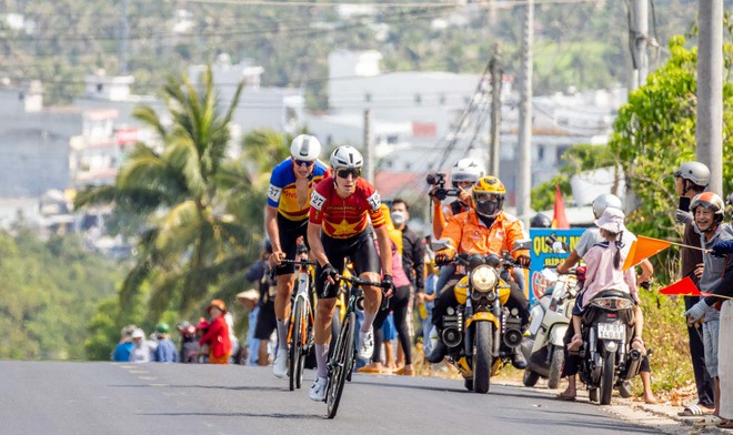 Chặng 14 Cúp Truyền hình 2026: Quyết liệt trên những con dốc - Ảnh 16.