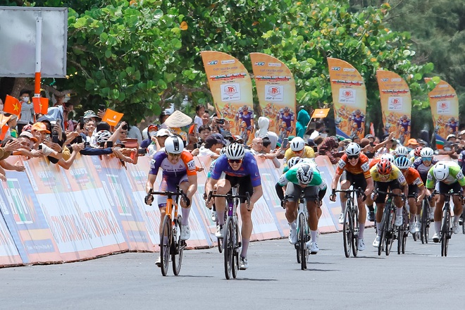 Chặng 14 Cúp Truyền hình 2026: Quyết liệt trên những con dốc - Ảnh 26.