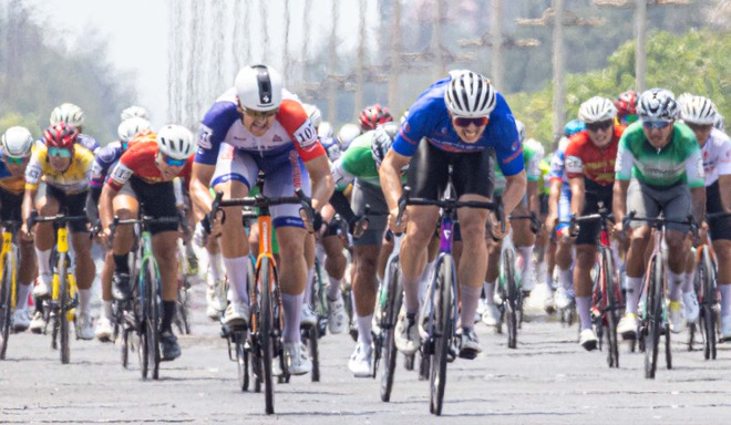 Chặng 14 Cúp Truyền hình 2026: Quyết liệt trên những con dốc - Ảnh 27.