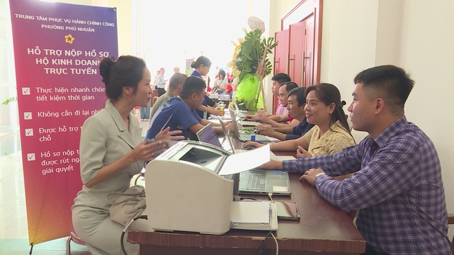 Hỗ trợ liên thông thủ tục đăng ký hộ kinh doanh thuế và chuyển đổi số  - Ảnh 2.