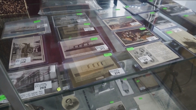 Sắp đấu giá áo phao cứu sinh tàu Titanic ở Anh- Ảnh 1.