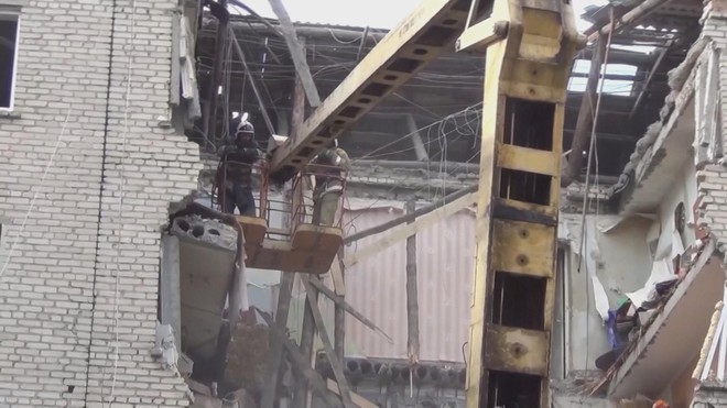 Nga thông báo kiểm soát hoàn toàn vùng Lugansk, phía Đông Ucraina - Ảnh 2.