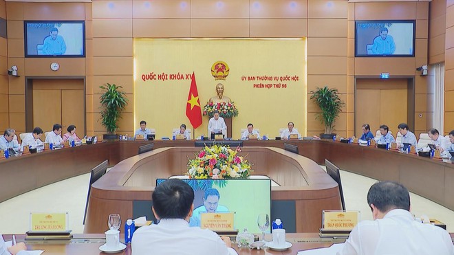 Khai mạc phiên họp thứ 56 của Ủy ban Thường vụ Quốc hội - Ảnh 1.