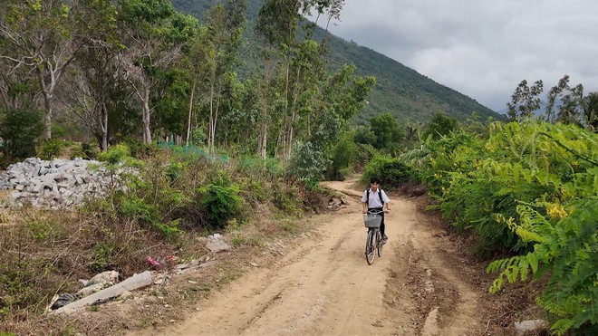 Mái ấm gia đình Việt: Quang Phú luôn day dứt vì nghĩ mình là gánh nặng - Ảnh 10.