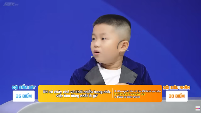 Hoàng Rapper "đứng hình" với đáp án trốn vô tủ khi có cháy của bé trai - Ảnh 3.