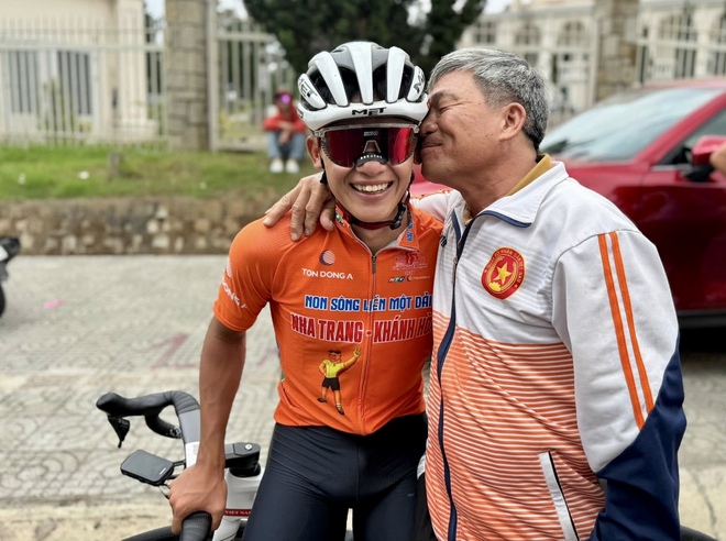 Ảnh đẹp chặng 16: Nha Trang - Lâm Đồng (140 km) - Ảnh 19.